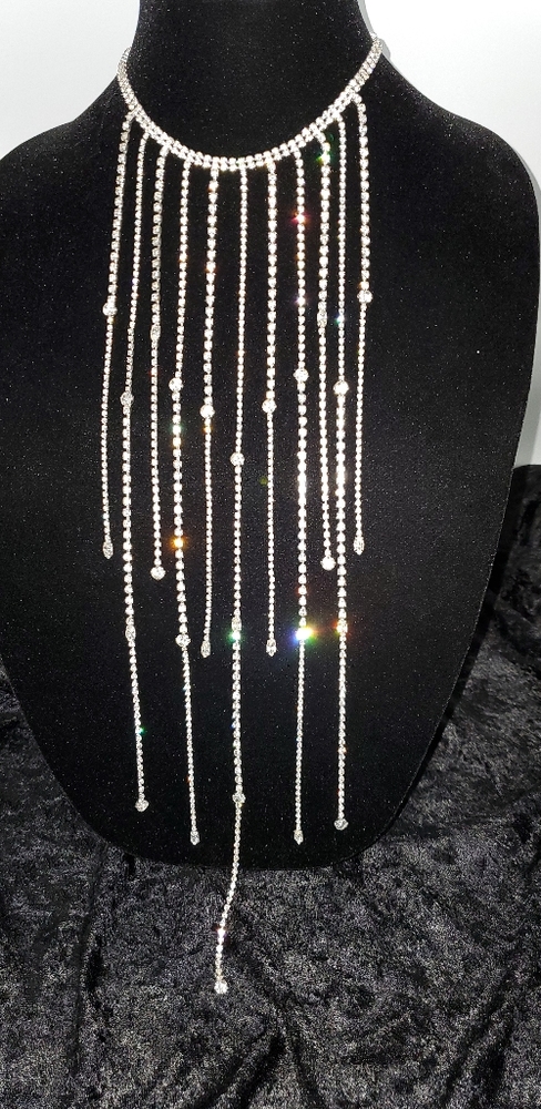 11 Diamonded Strand Costume Choker